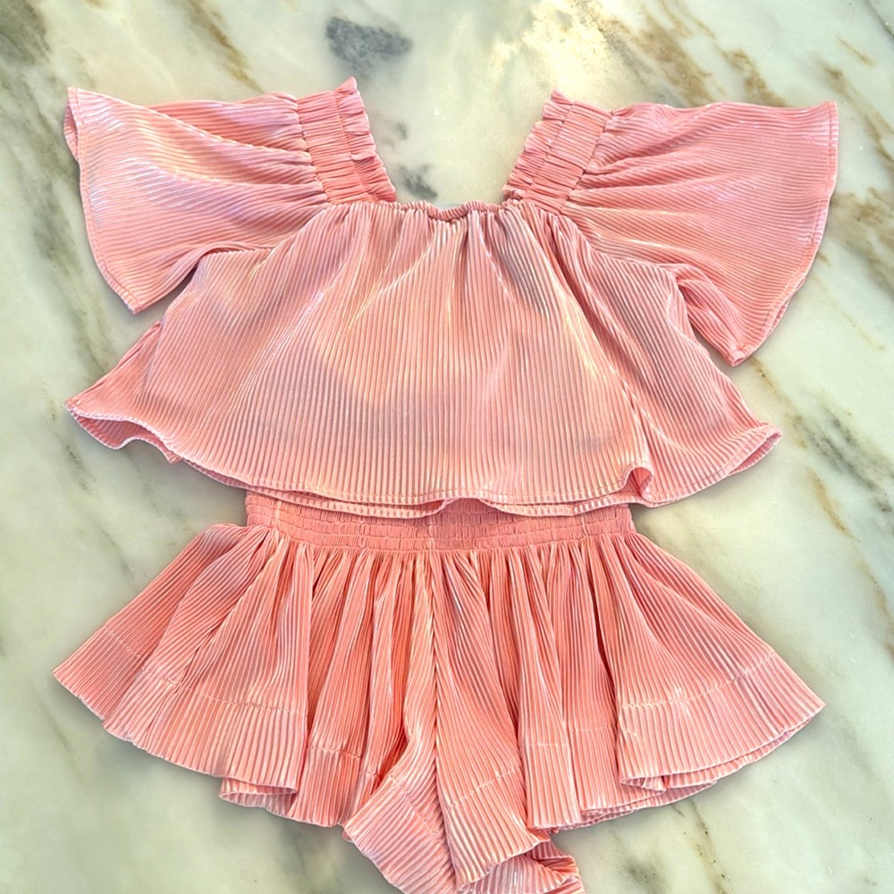 Queen of Sparkles girls set in pink size 10-12 medium 💖